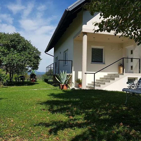 King Of The Hill Apartment Zagorska Sela Luaran gambar