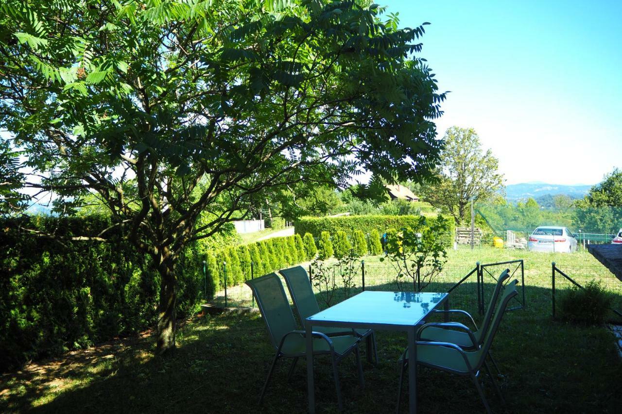 King Of The Hill Apartment Zagorska Sela Luaran gambar